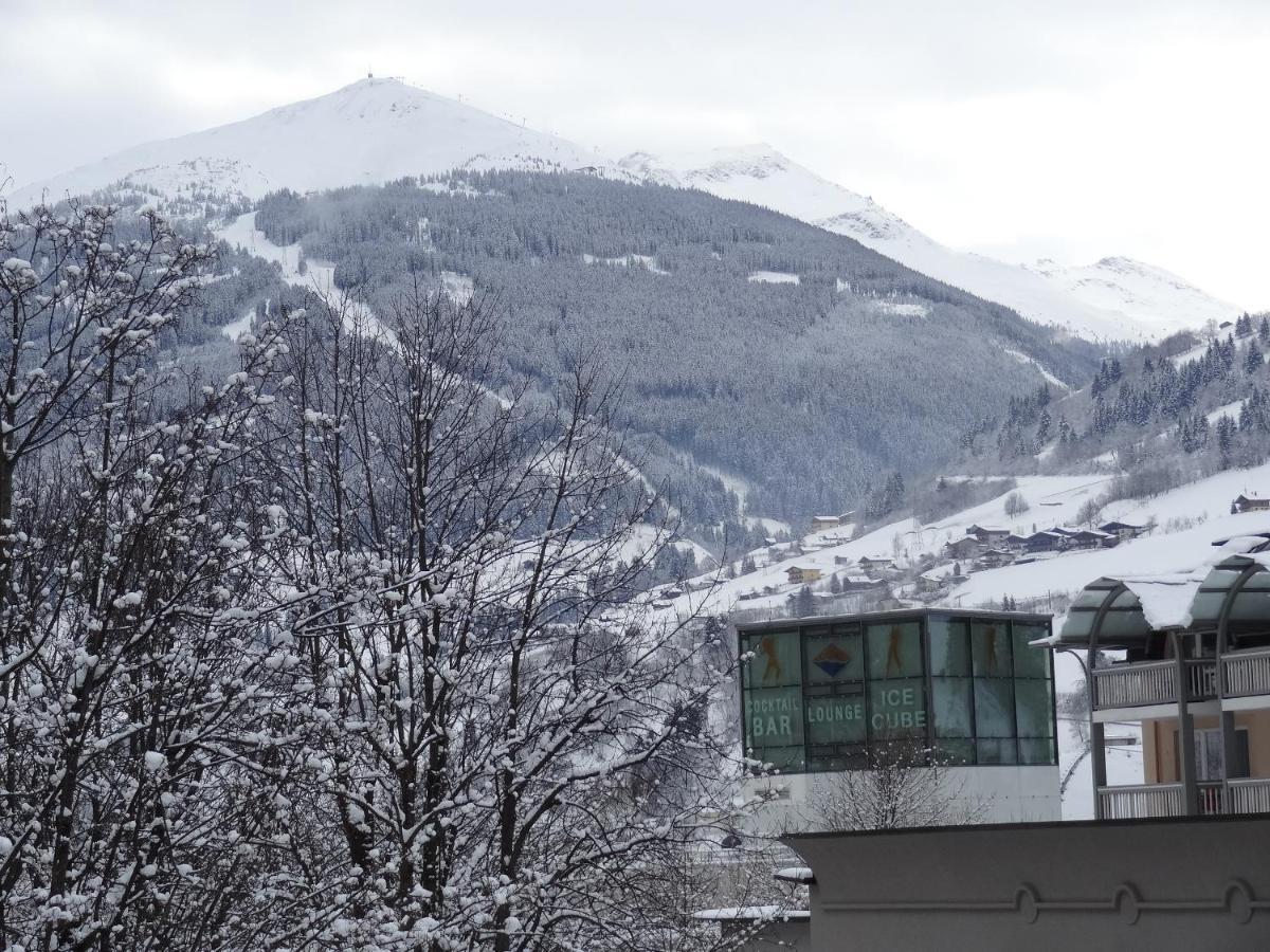 Apartment Am Tauernplatz Bad Hofgastein Exterior photo